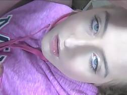 deep mouth lighthaired mother