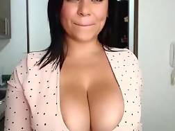 chubby hispanic wanking kitchen