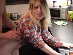 teenager screaming deep creampie