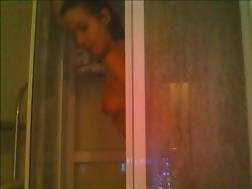 teen fingerfucking dancing shower