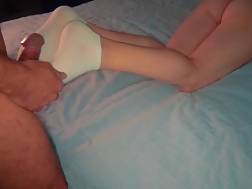 teenager feet footjob cumshot