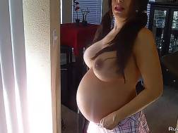 pregnant milf big titties