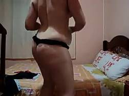 hispanic exposing big booty