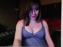 pregnant webcam shows boobies