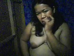curvy filipina shows snatch