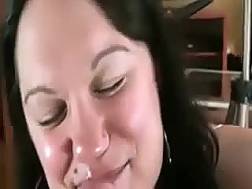 blackhaired sucking pecker