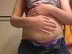 curvy belly