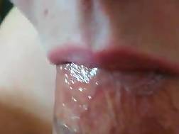 closeup throat