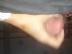 friends wifey gulping load