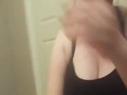 mom huge boobies blows