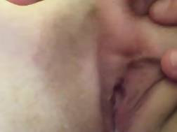shaved pussy fingered