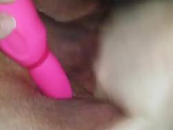 rubs pleasure button fucktoy