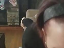 watching sucks knees