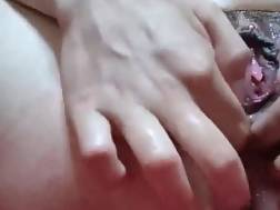 japanese fingerfucking herself squirts