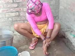 indian mother undressing shower