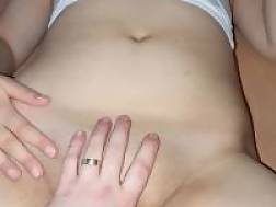 wife fingerfucking snatch