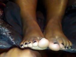 dark bbw legs feet