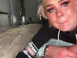 blondie bitch gags dick