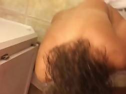 playing thick wife shower