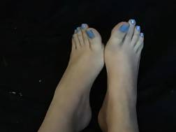 teenager feet pale