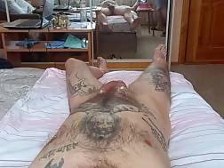 massage masturbates dick