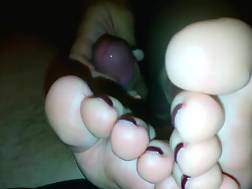 foot footjob handjob cum