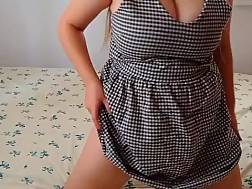 dress show big tits