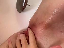 masturbation shower fingers water