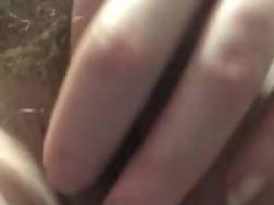 housewife shows fingers