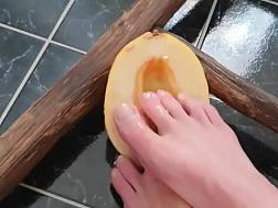 fingerfucking vagina feet