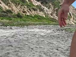 beach couple