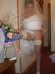 bride stripping wedding ceremony