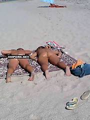 amateur girls sunbathing naked