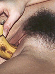 sandy masturbating banana
